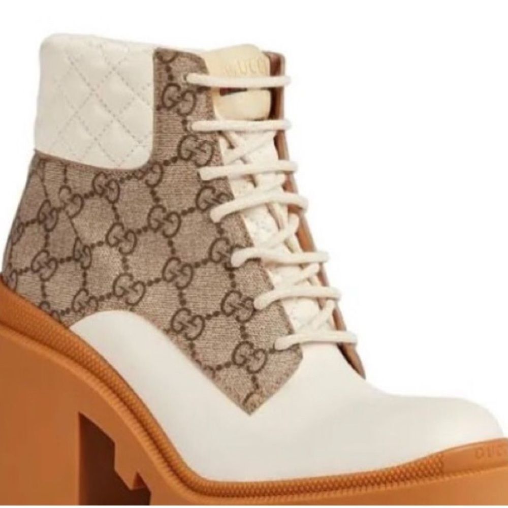 New in box Gucci GG Canvas Quilted Leather Platform Boots – Ivory/Tan us size 6